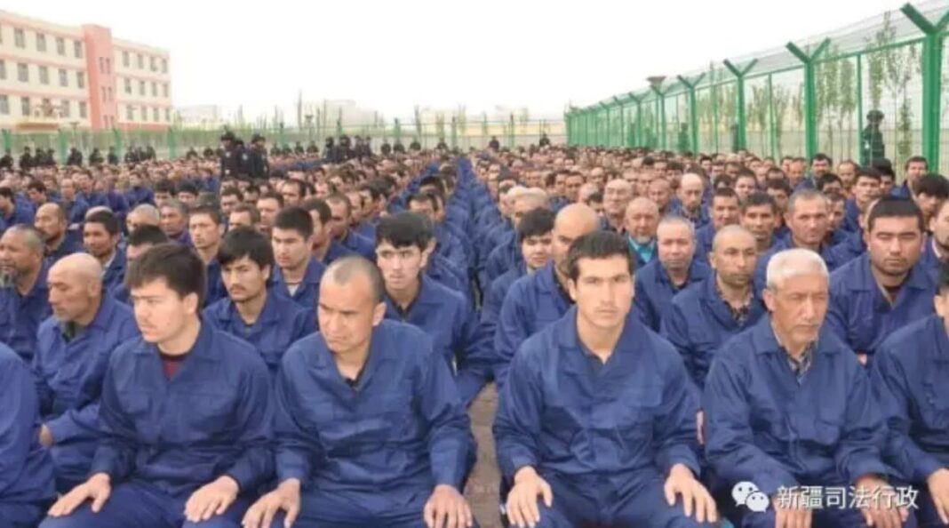 Uiguren - China -_Xinjiang_camps