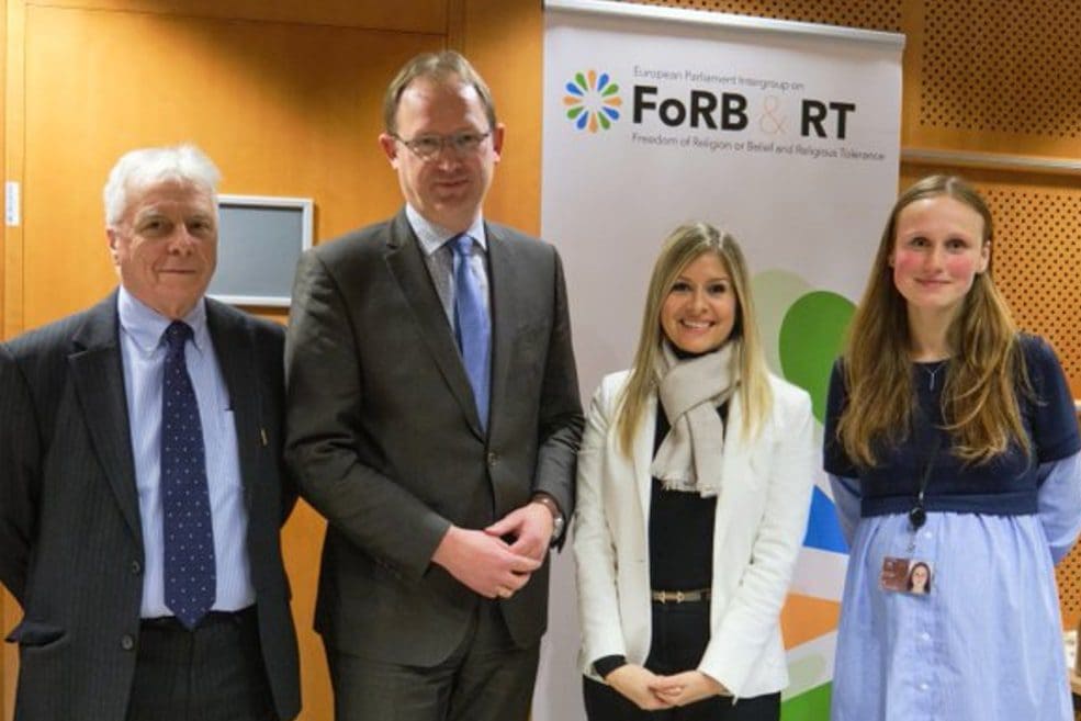 QATAR – All’ombra dei Mondiali di calcio, una questione dimenticata: la situazione dei baha’i